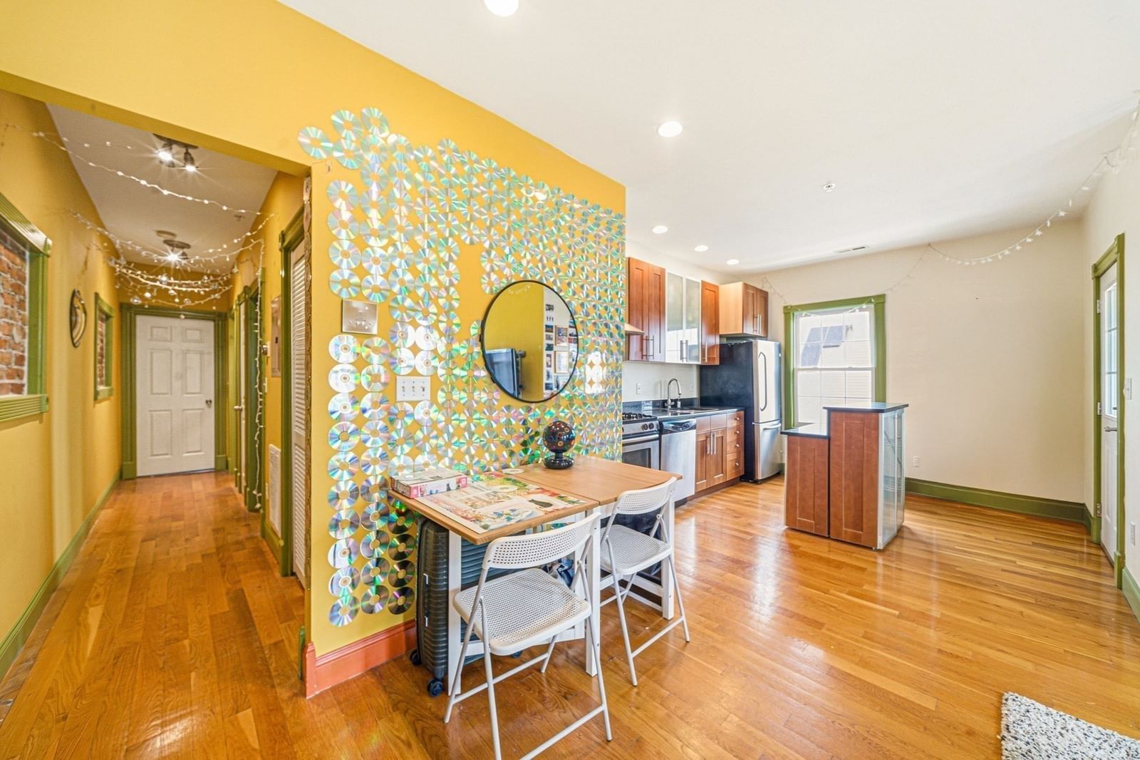 12-14 Everett St #202 Boston — Photo 4 of 28