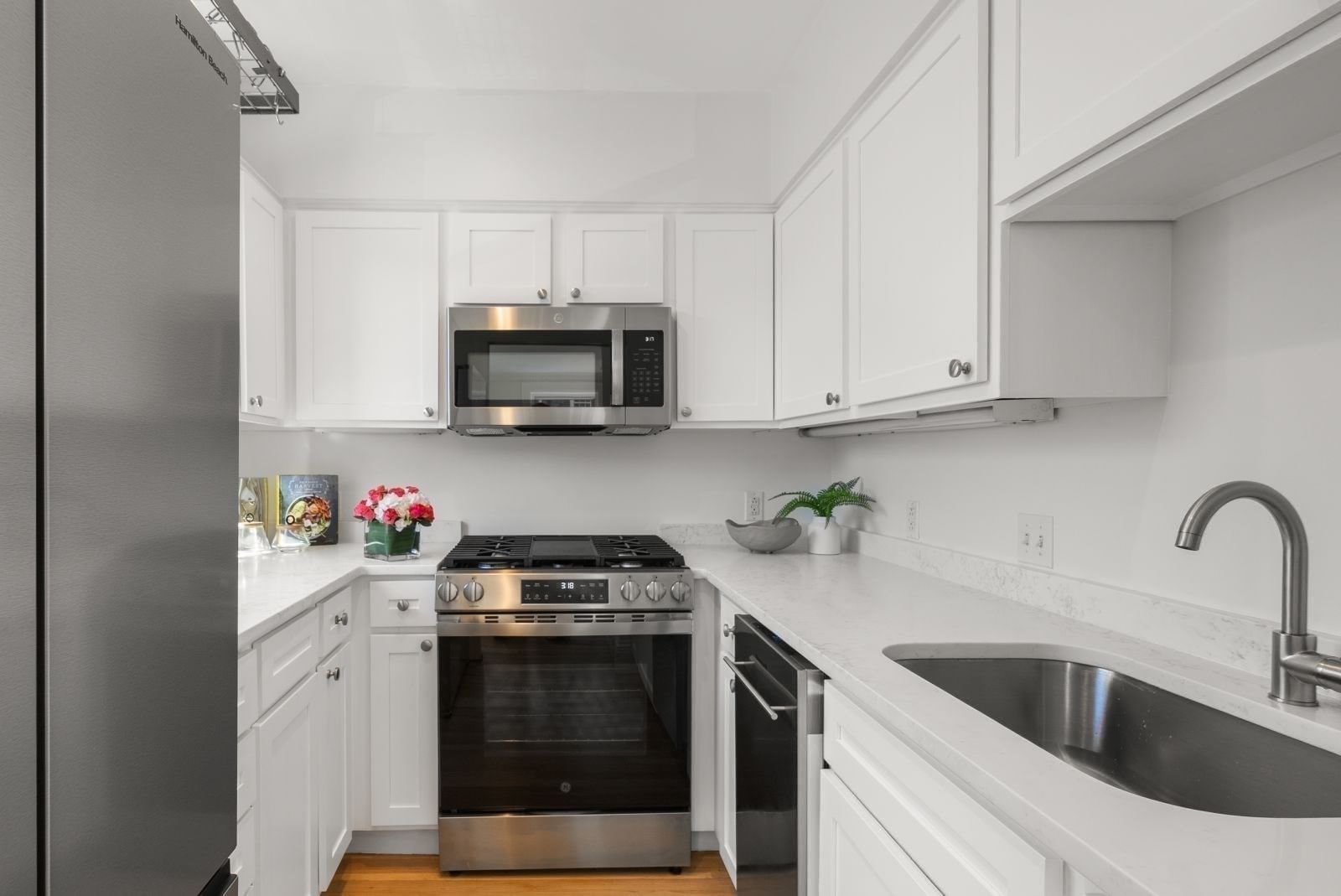 1 Pleasant Street #3 Boston — Photo 9 of 23