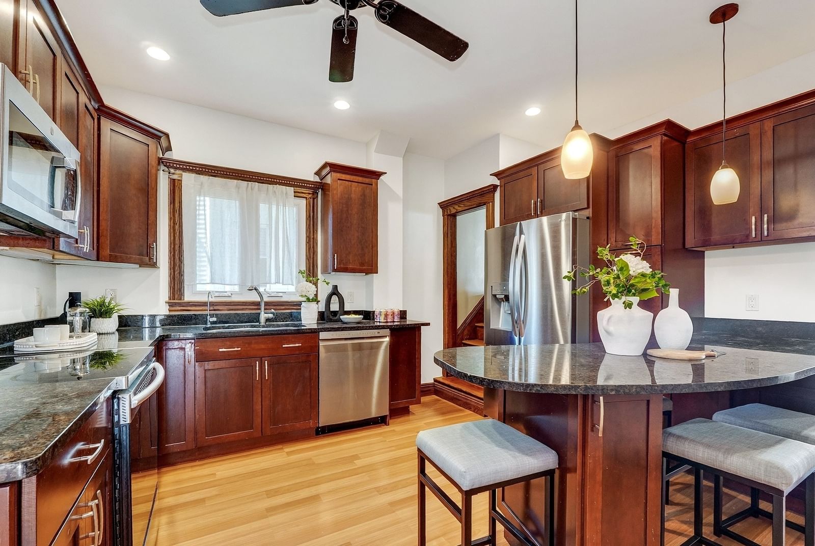 45 Fairview Terrace Malden — Photo 7 of 19