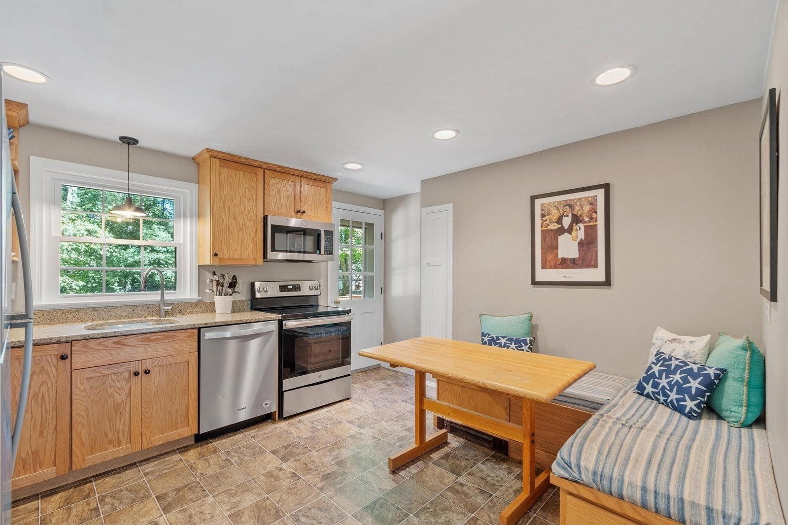 159 Randall Rd Stow — Photo 10 of 34