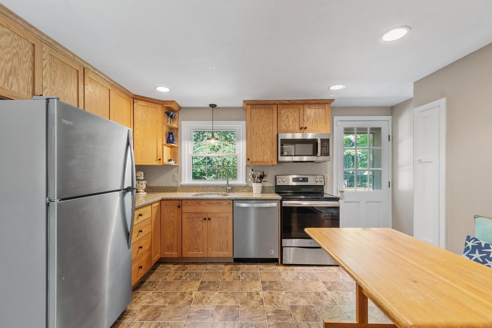 159 Randall Rd Stow — Photo 11 of 34