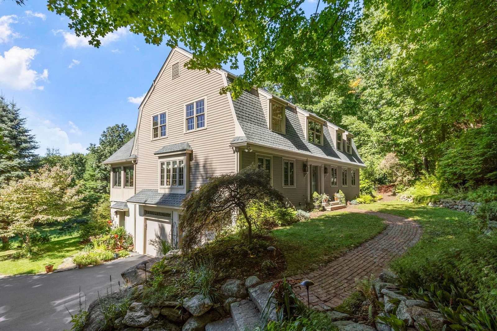 36 Westland Farm Rd Sterling — Photo 2 of 42