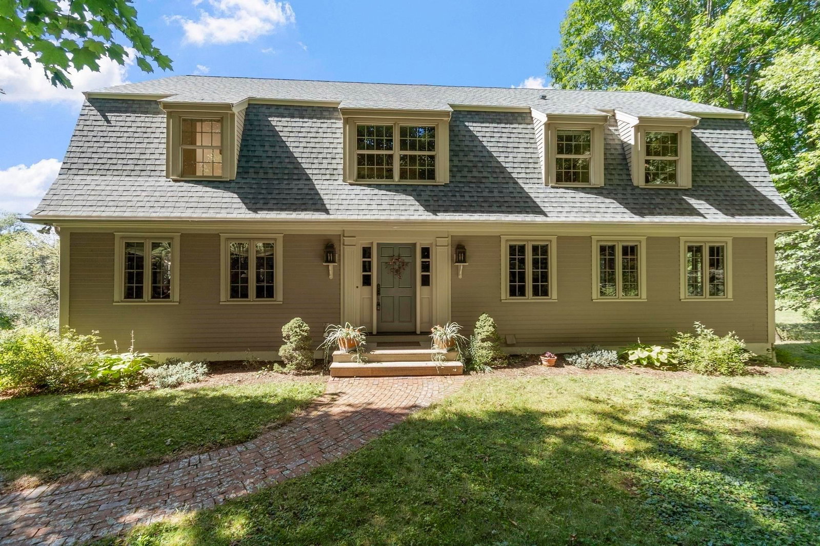 36 Westland Farm Rd Sterling — Photo 3 of 42