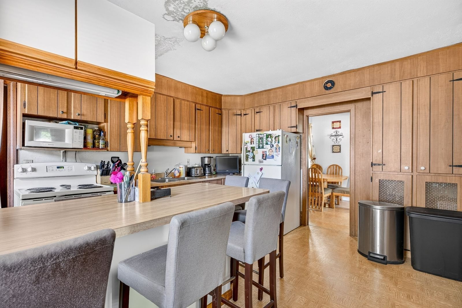 161 Union Street Holbrook — Photo 14 of 28