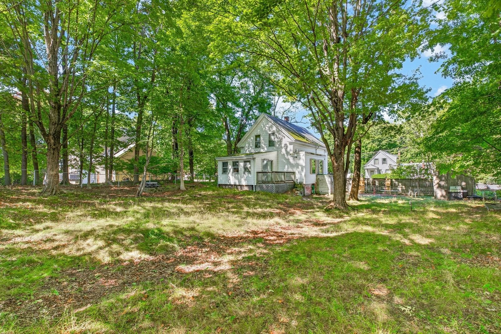 161 Union Street Holbrook — Photo 3 of 28