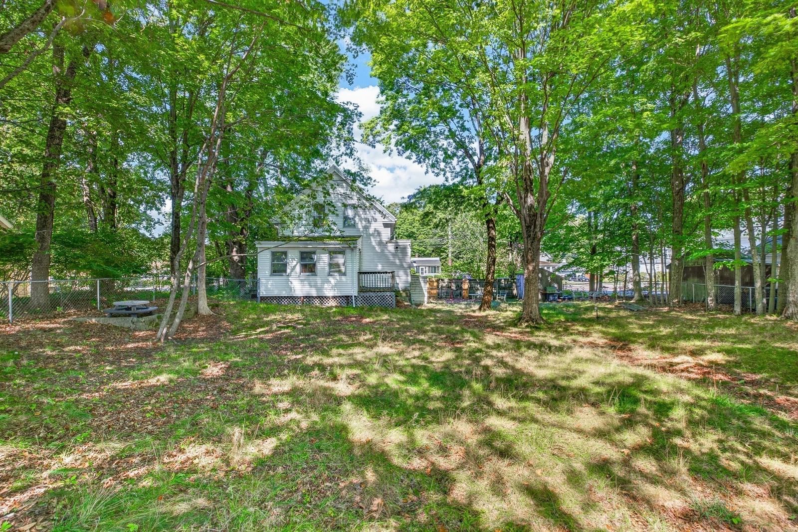 161 Union Street Holbrook — Photo 4 of 28