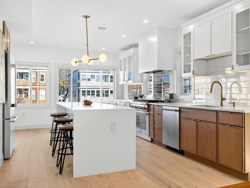 202 Powder House Blvd Unit 2