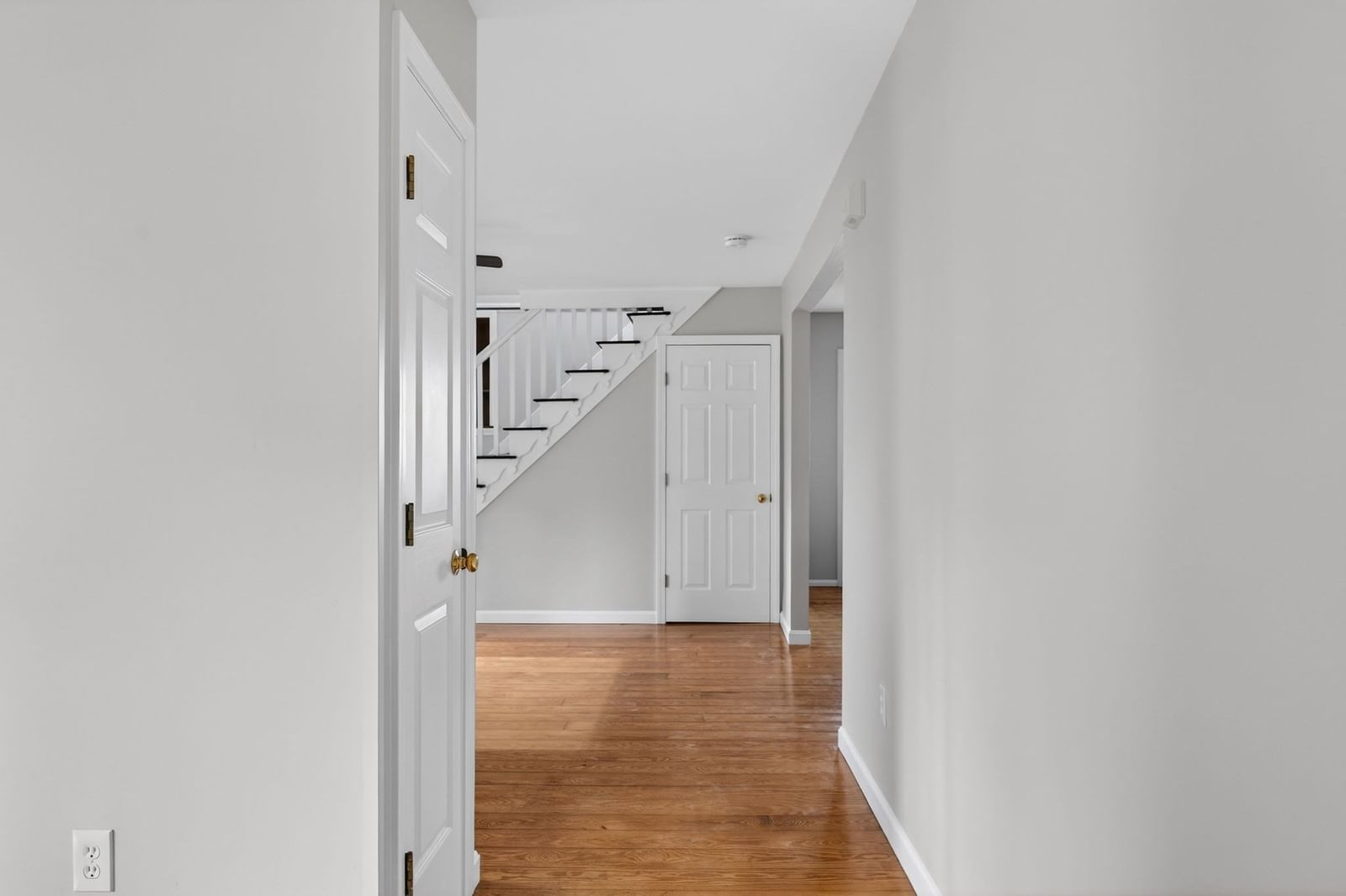 165 Grant St Fall River — Photo 15 of 37