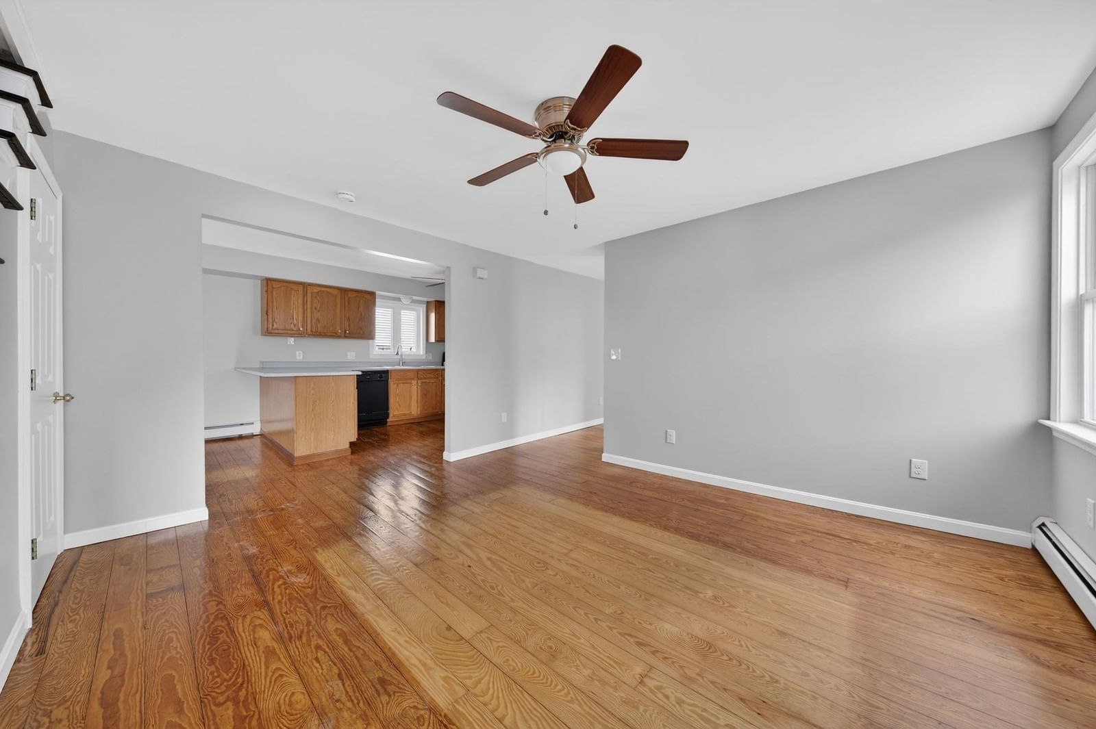 165 Grant St Fall River — Photo 19 of 37