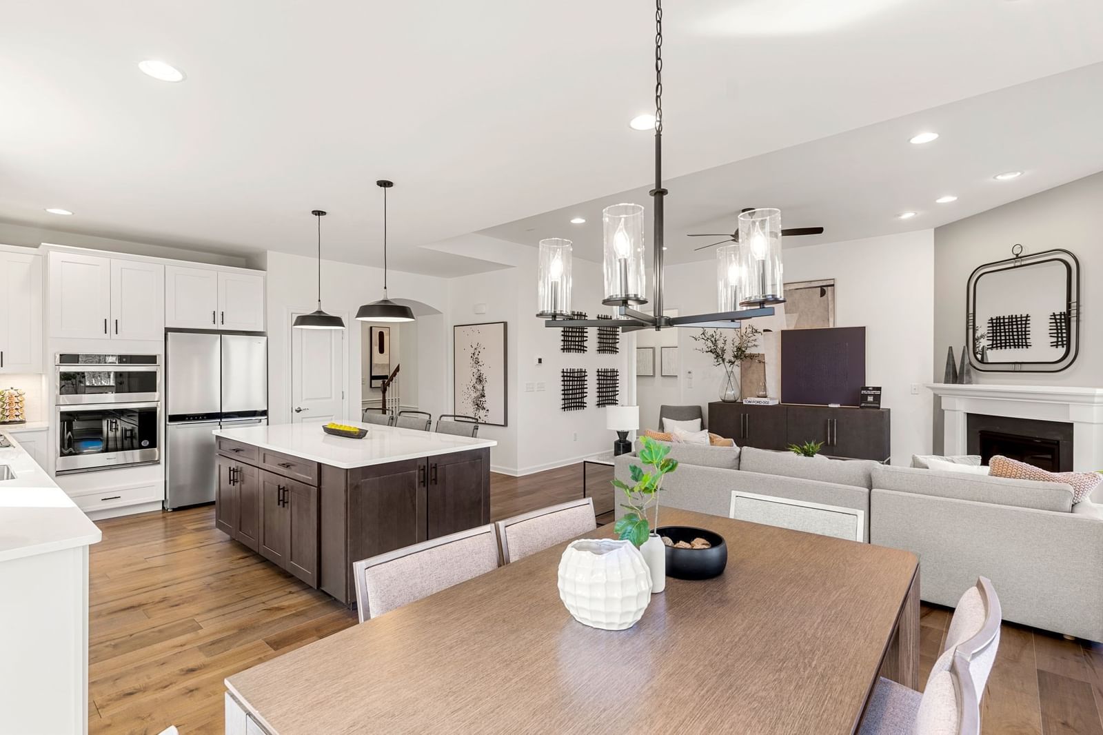 23 Germain Way #6 Norton — Photo 2 of 11