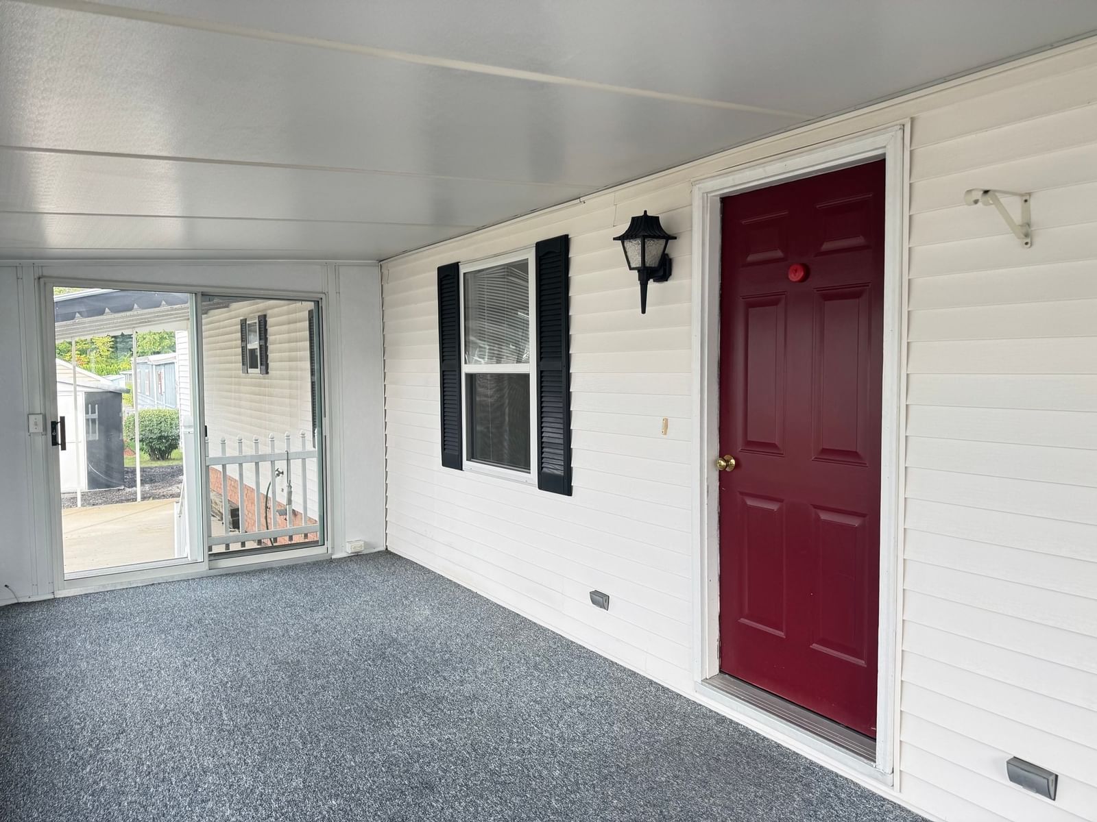 9 Shortway Plainville — Photo 4 of 28