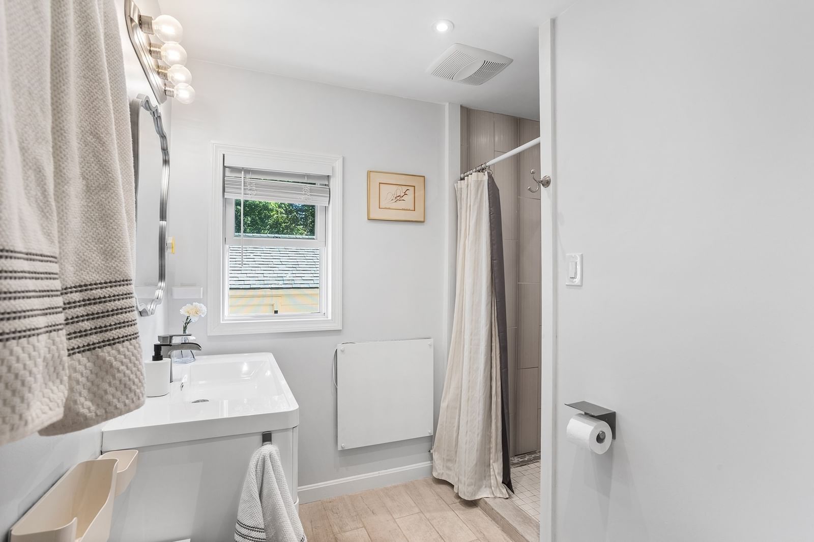 438 Reservoir St Holden — Photo 10 of 29