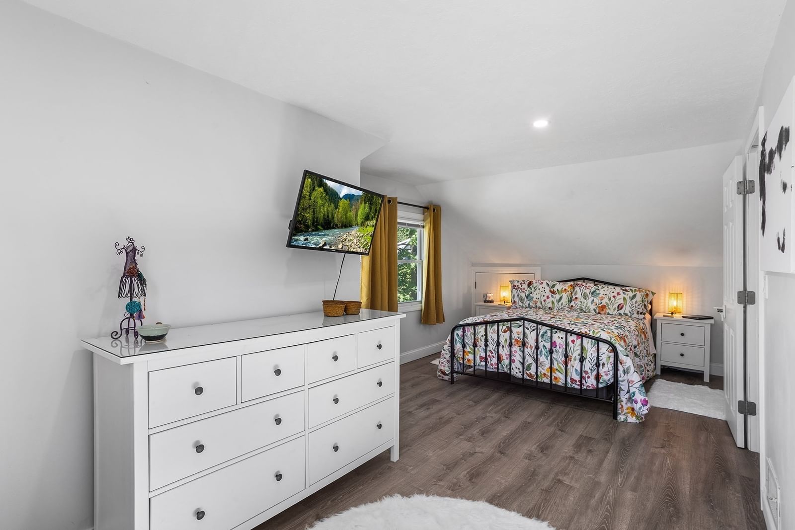 438 Reservoir St Holden — Photo 13 of 29
