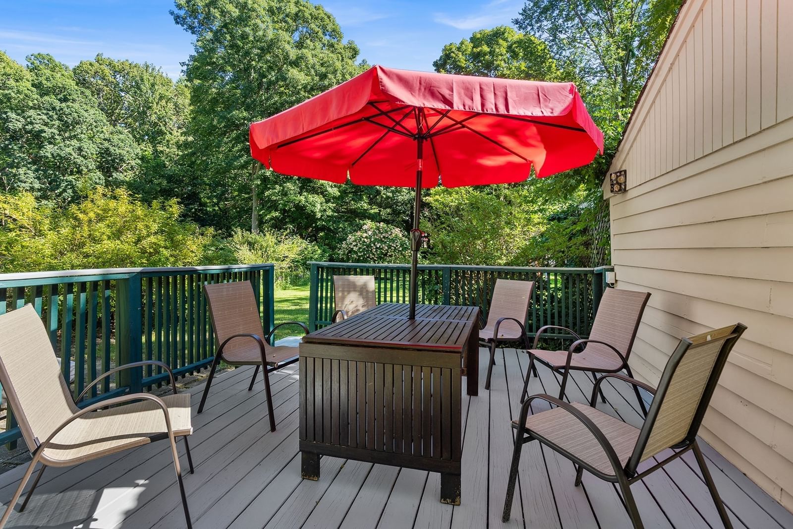438 Reservoir St Holden — Photo 18 of 29