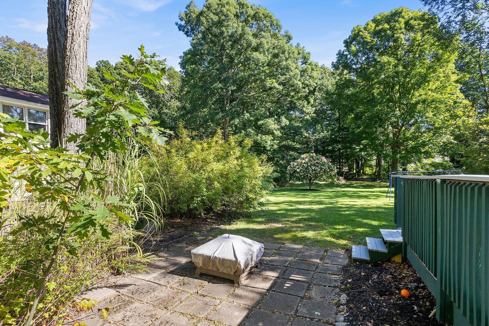 438 Reservoir St Holden — Photo 22 of 29