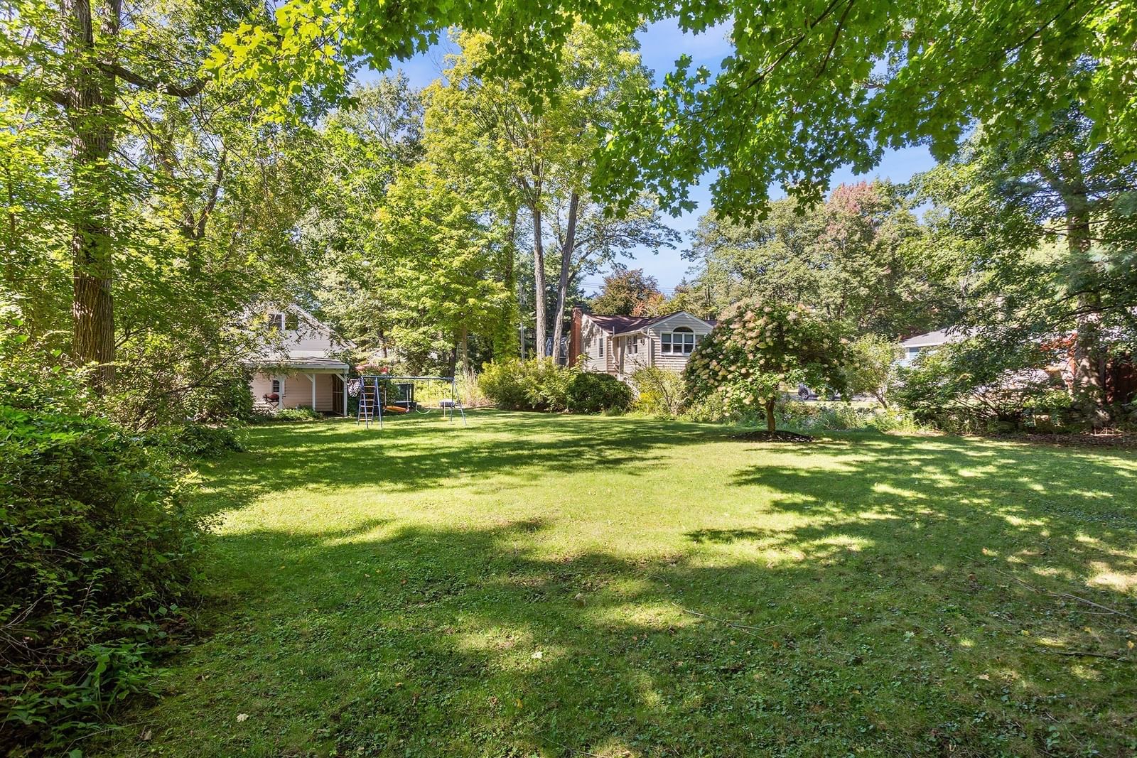 438 Reservoir St Holden — Photo 24 of 29