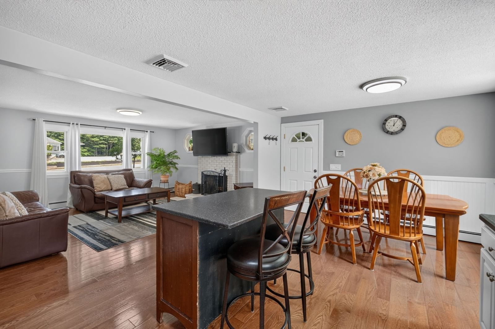 315 Broadway Raynham — Photo 7 of 40