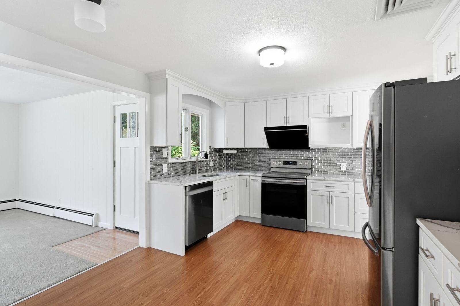 80 Lynnwood Drive Longmeadow — Photo 10 of 42
