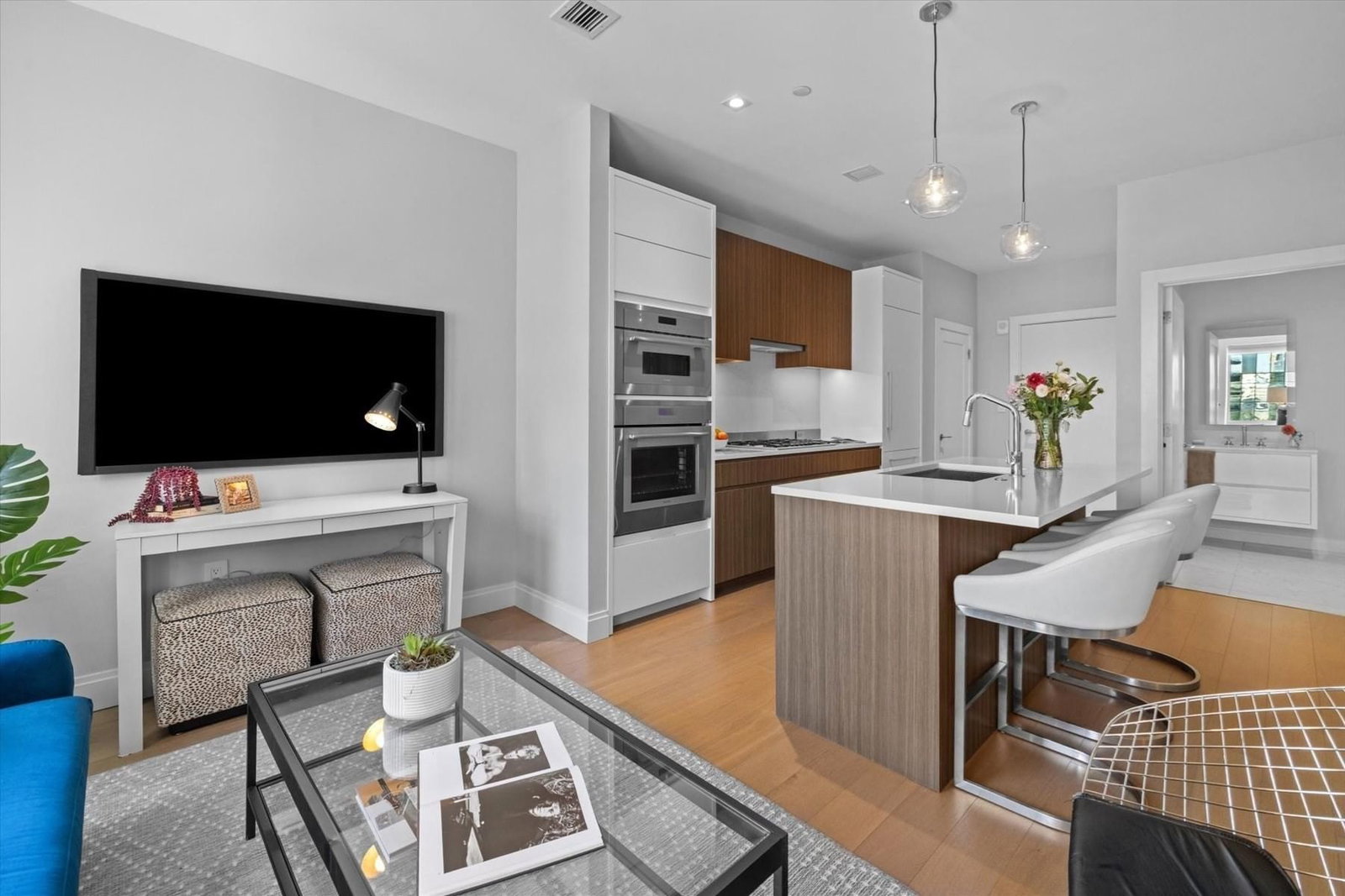 100 Shawmut #414 Boston — Photo 3 of 27