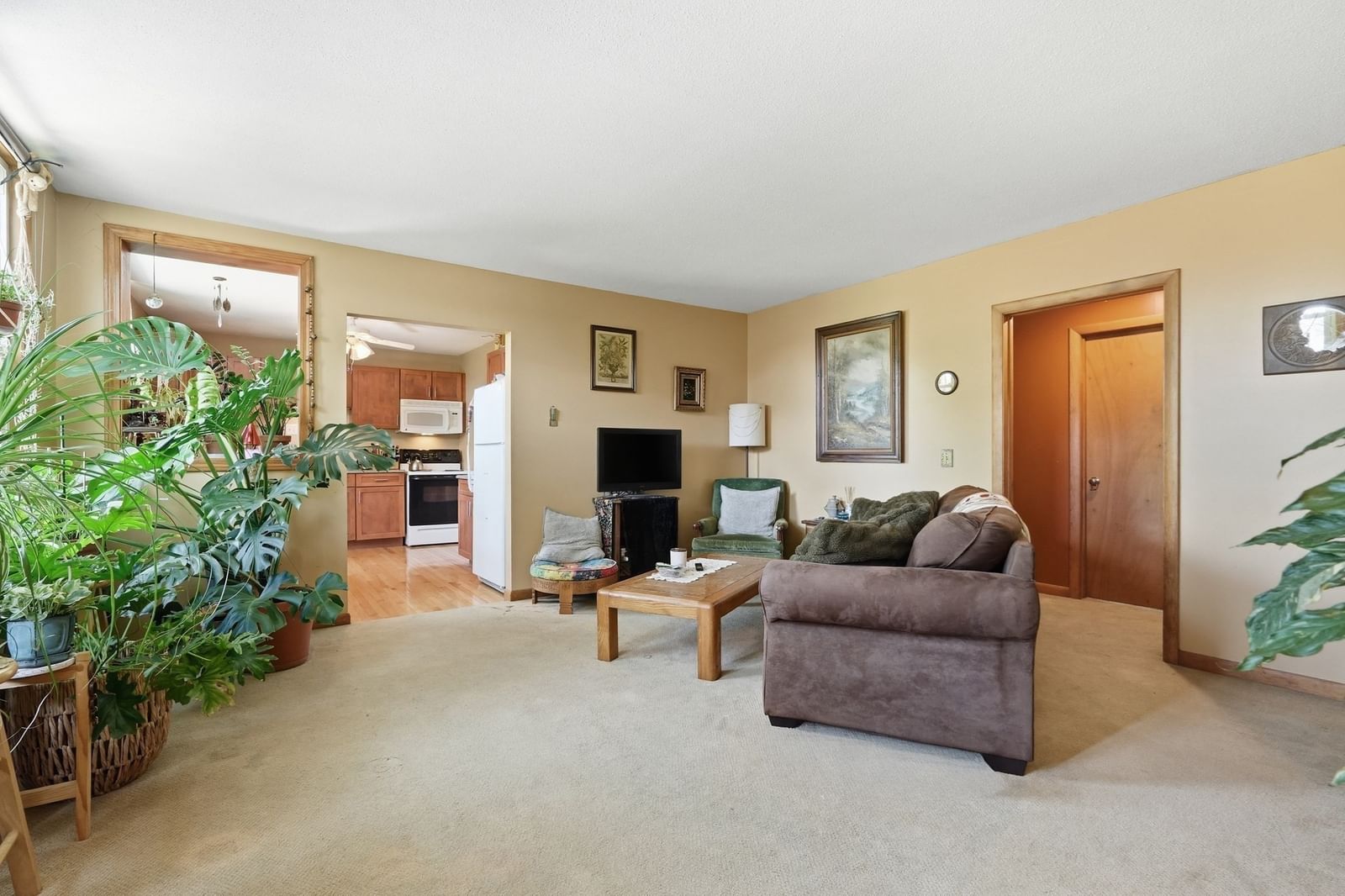15 Main St Hatfield — Photo 17 of 38