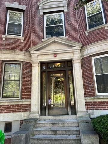 1710 Commonwealth Ave. #3 Boston — Photo 4 of 12