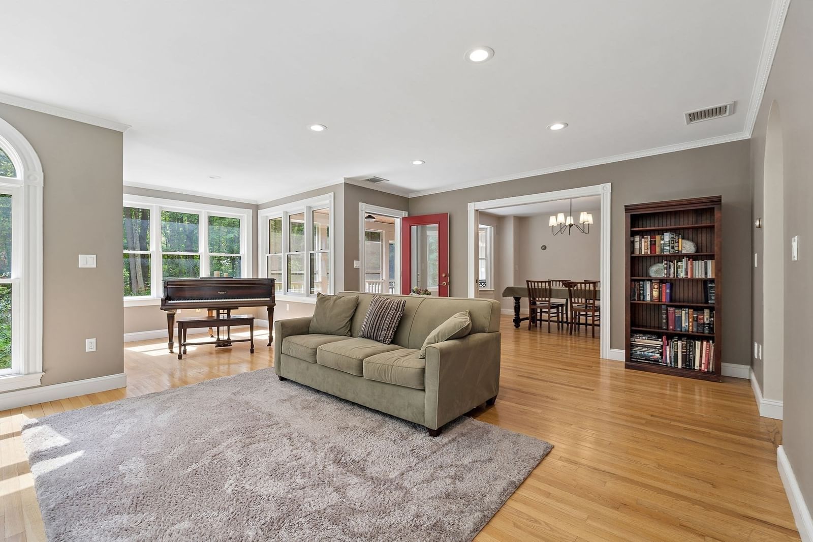 160 Range Road Concord — Photo 3 of 31