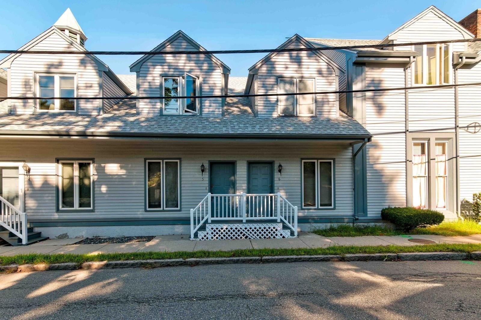 148 Presidents Ln #6 Quincy — Photo 2 of 33