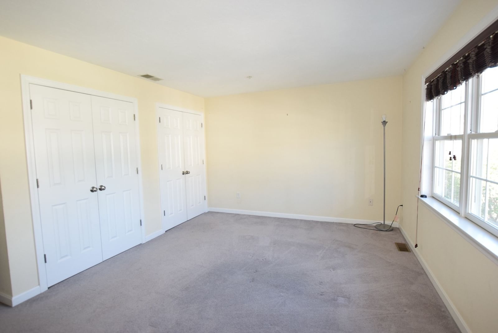 1975 Middlesex St #28 Lowell — Photo 10 of 17