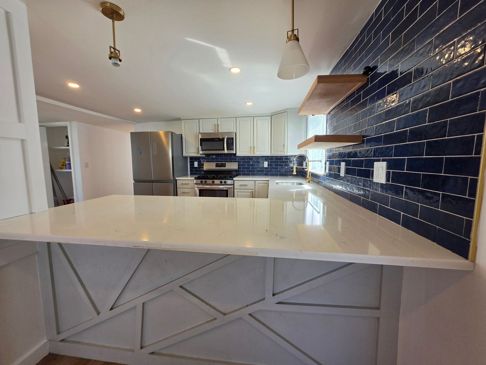122 Bowler St Lynn — Photo 9 of 28