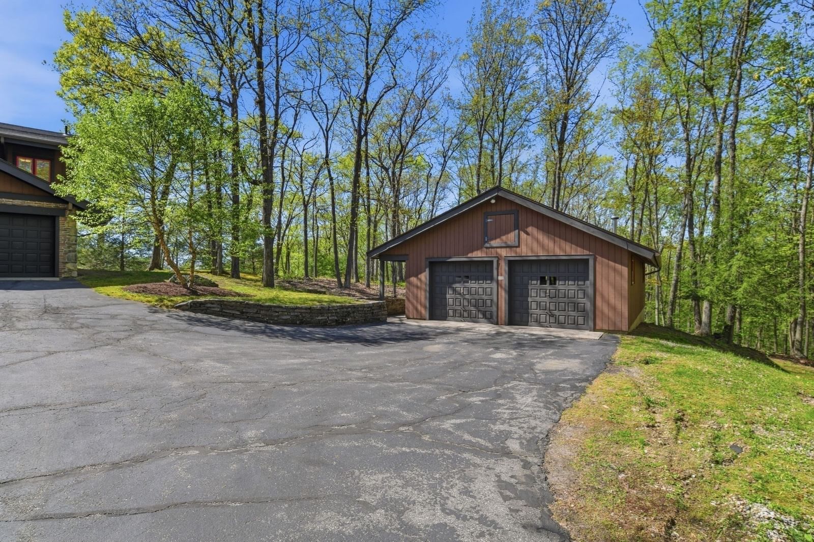 10 Cadwell Drive Wilbraham — Photo 27 of 33