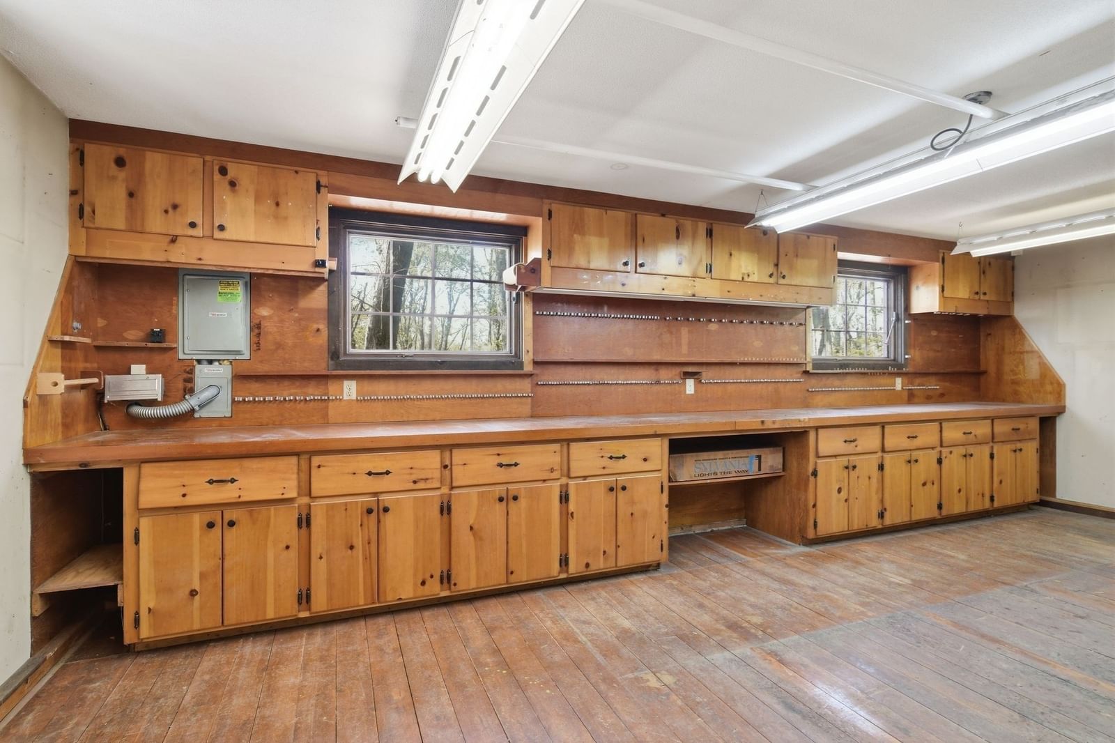 10 Cadwell Drive Wilbraham — Photo 31 of 33