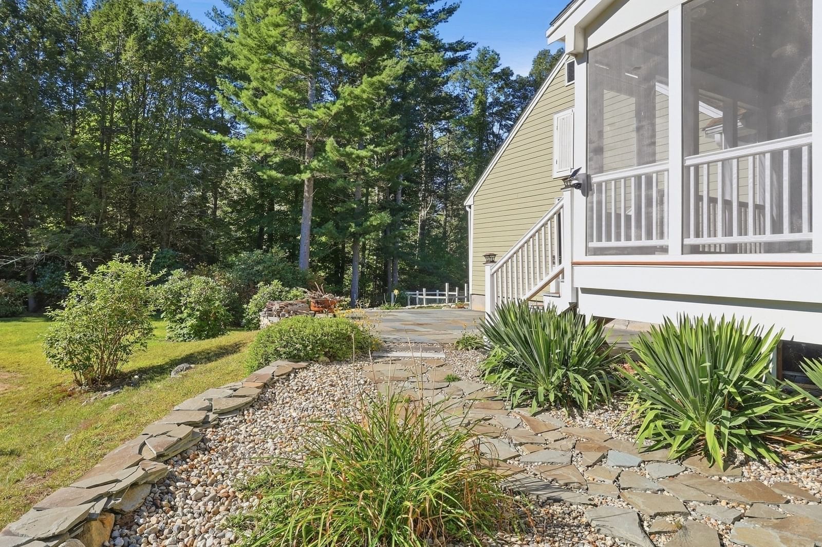 320 Heald Road Carlisle — Photo 33 of 42