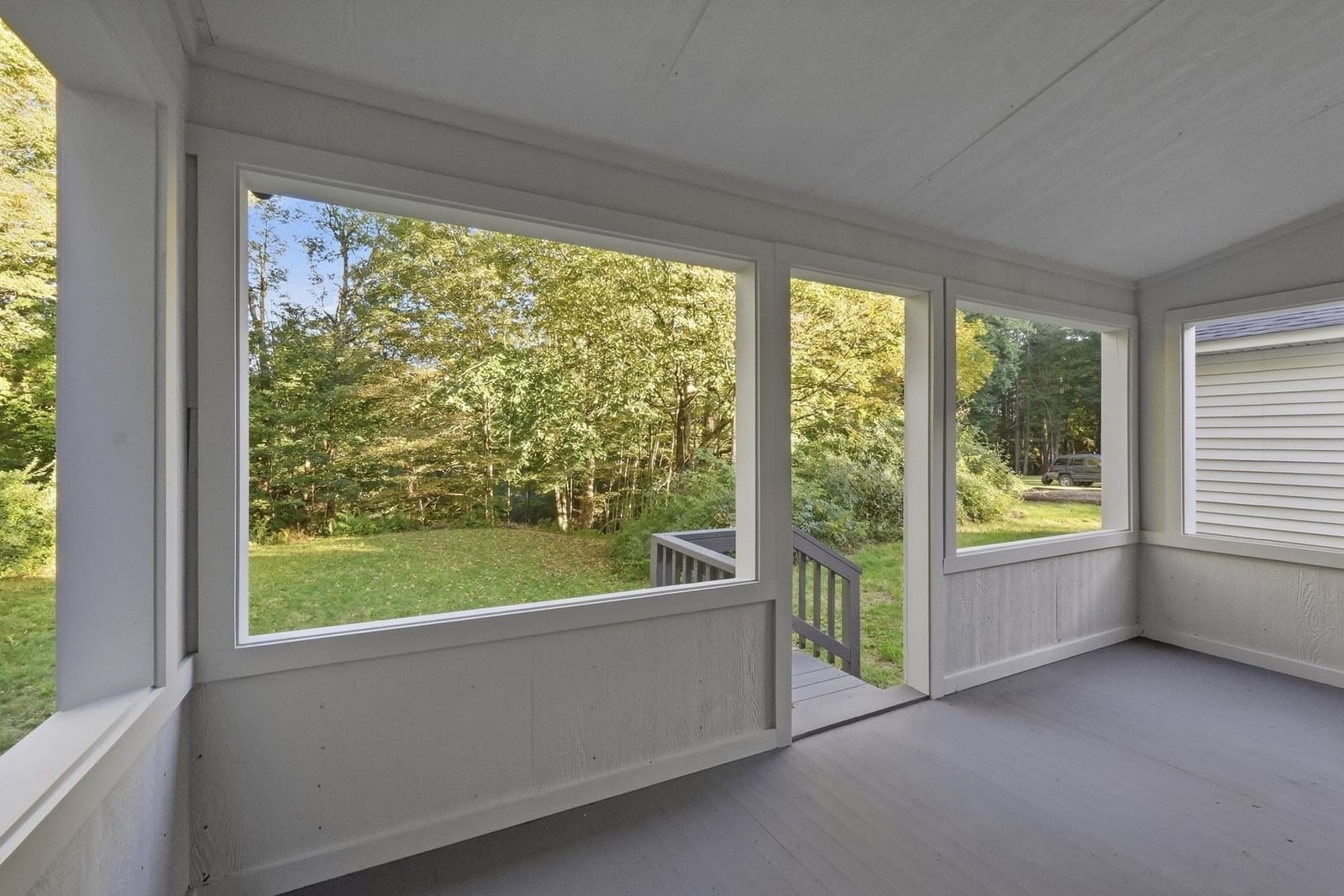 384 Mill St Gardner — Photo 4 of 21