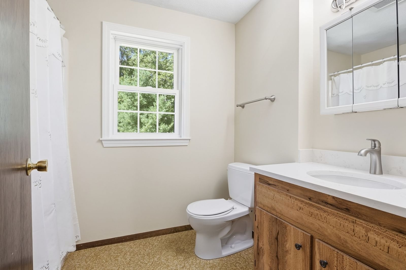 100 Baldwin #100 Boxborough — Photo 12 of 29