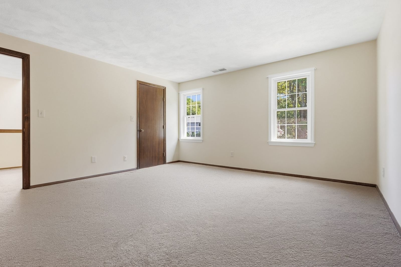 100 Baldwin #100 Boxborough — Photo 15 of 29