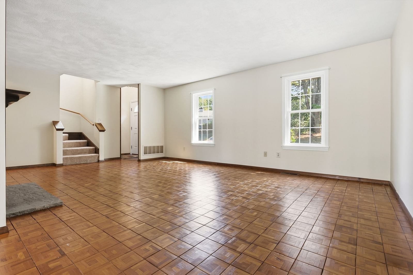 100 Baldwin #100 Boxborough — Photo 5 of 29