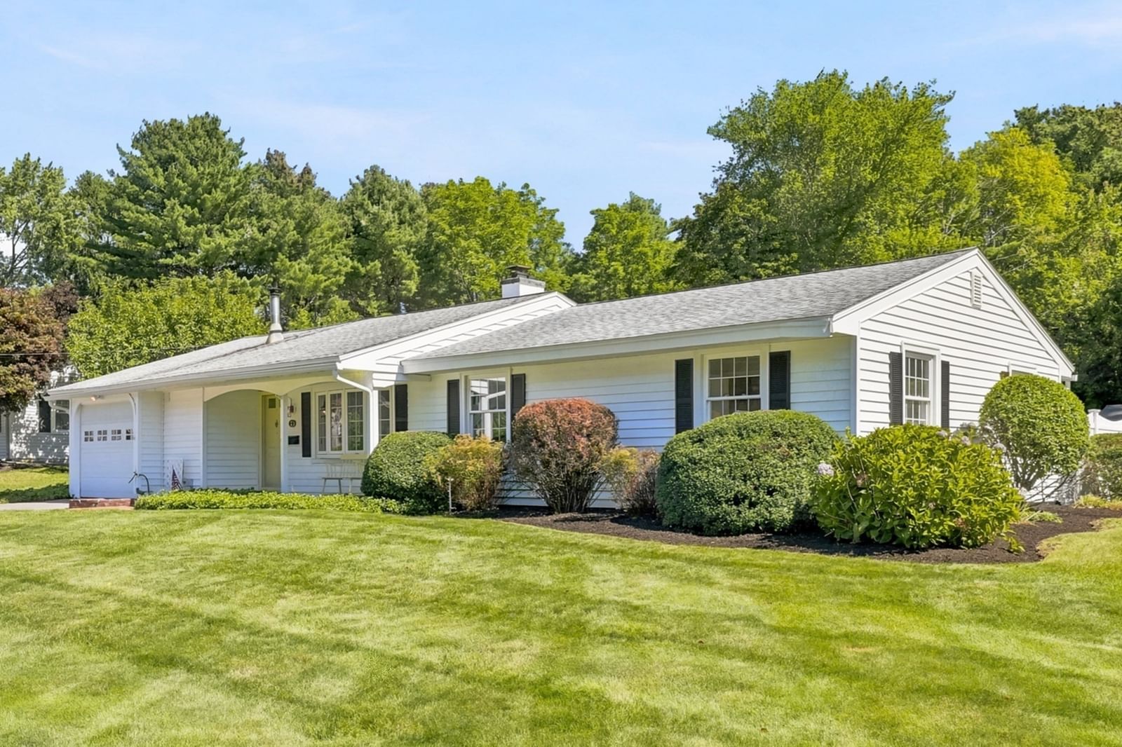 7 Myrna Road Framingham — Photo 3 of 42