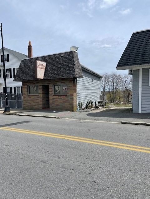 770 County St New Bedford — Photo 7 of 7