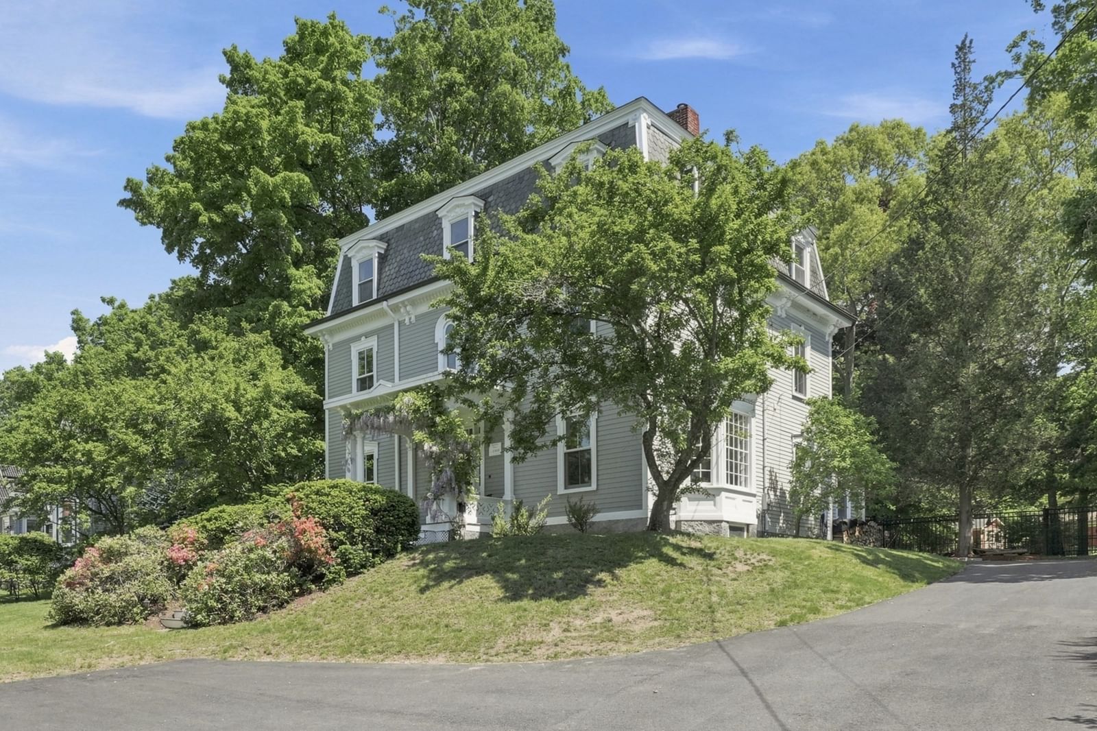 59 N Main Street Natick — Photo 3 of 38