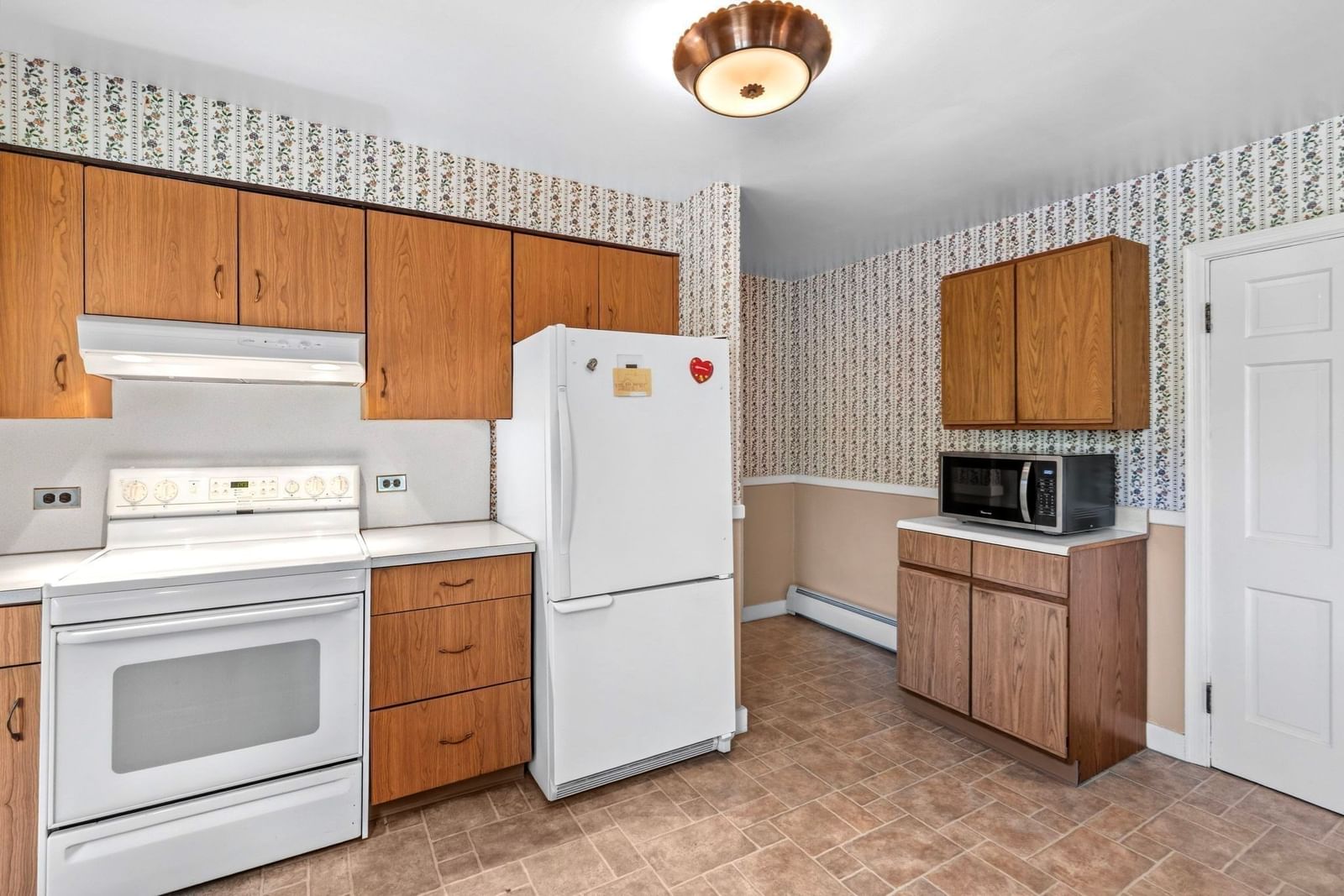 515 Main Rd Chesterfield — Photo 9 of 42