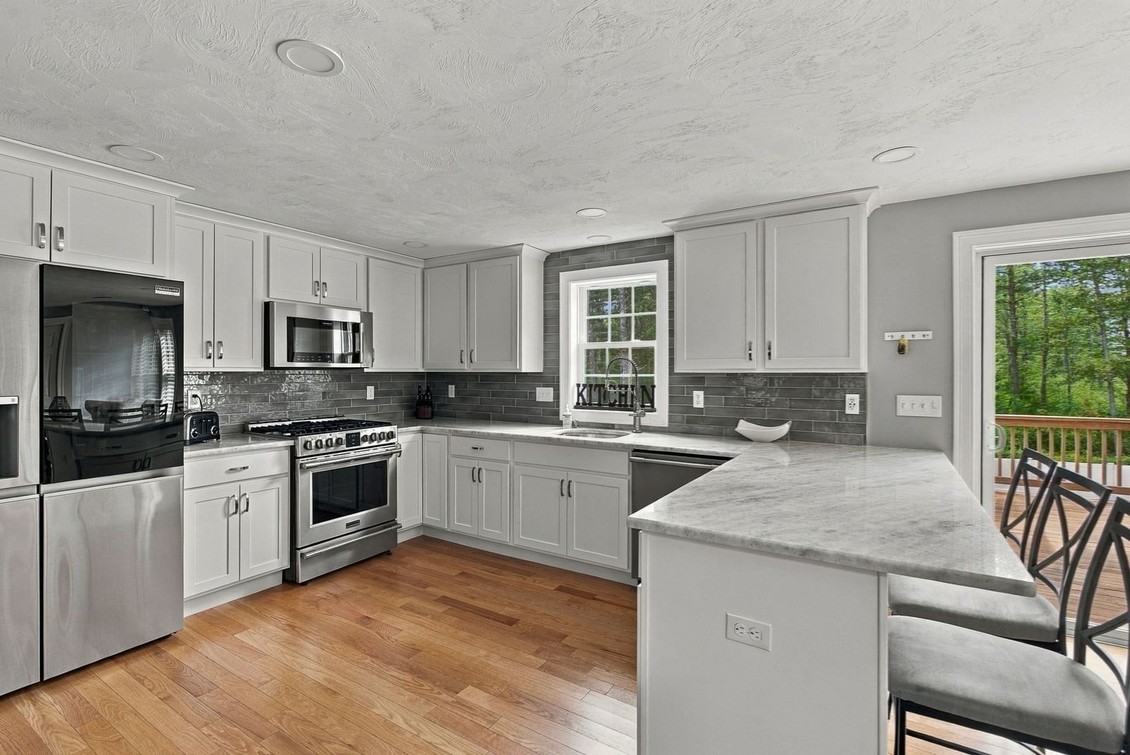 358 Williams Rd Fitchburg — Photo 11 of 36