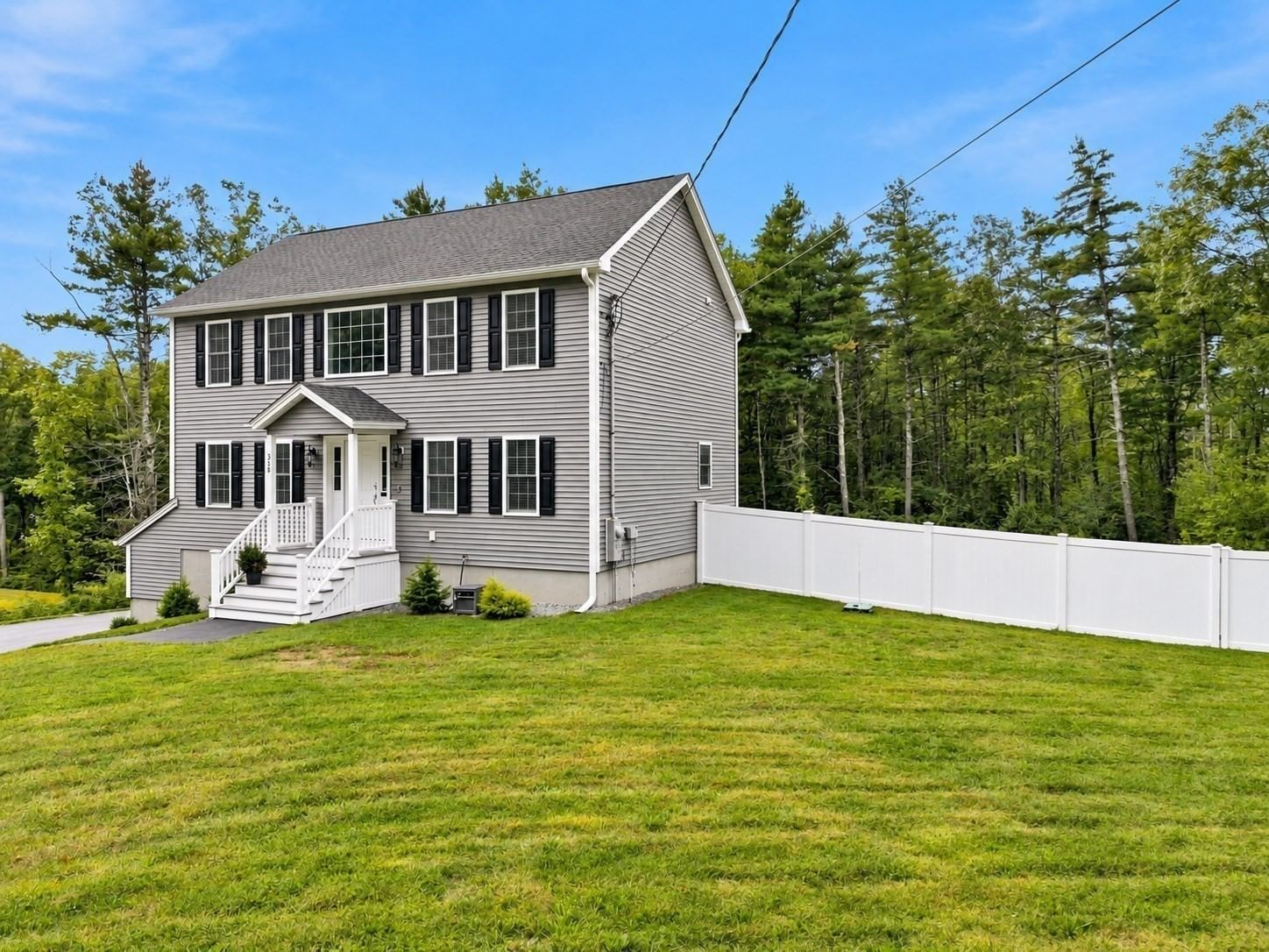 358 Williams Rd Fitchburg — Photo 4 of 36