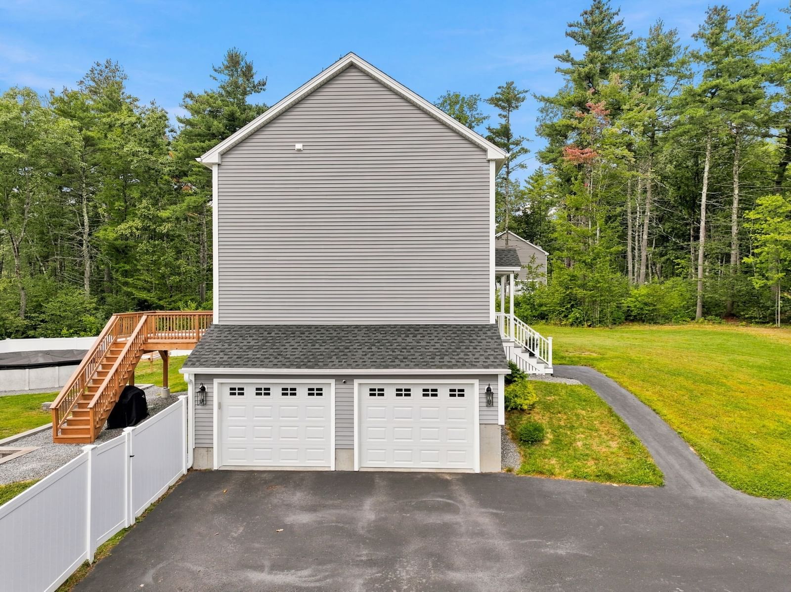 358 Williams Rd Fitchburg — Photo 7 of 36