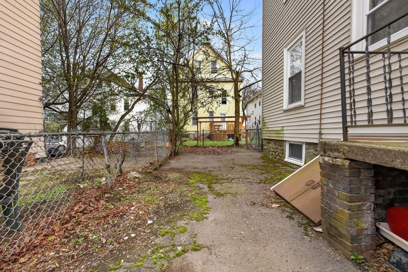 52-54 Gardena St Boston — Photo 16 of 16