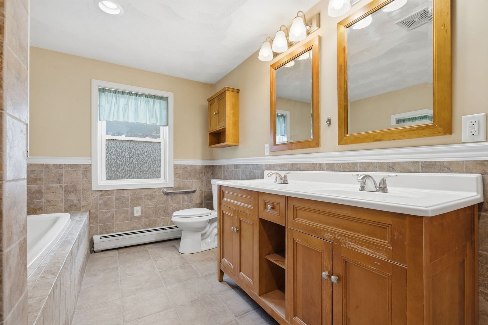 222 Cambridge Road Woburn — Photo 26 of 41