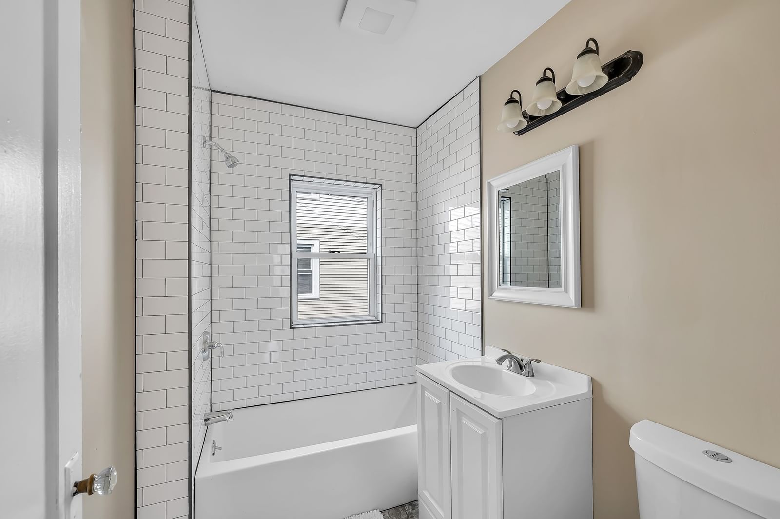 201-203 College St Springfield — Photo 19 of 39