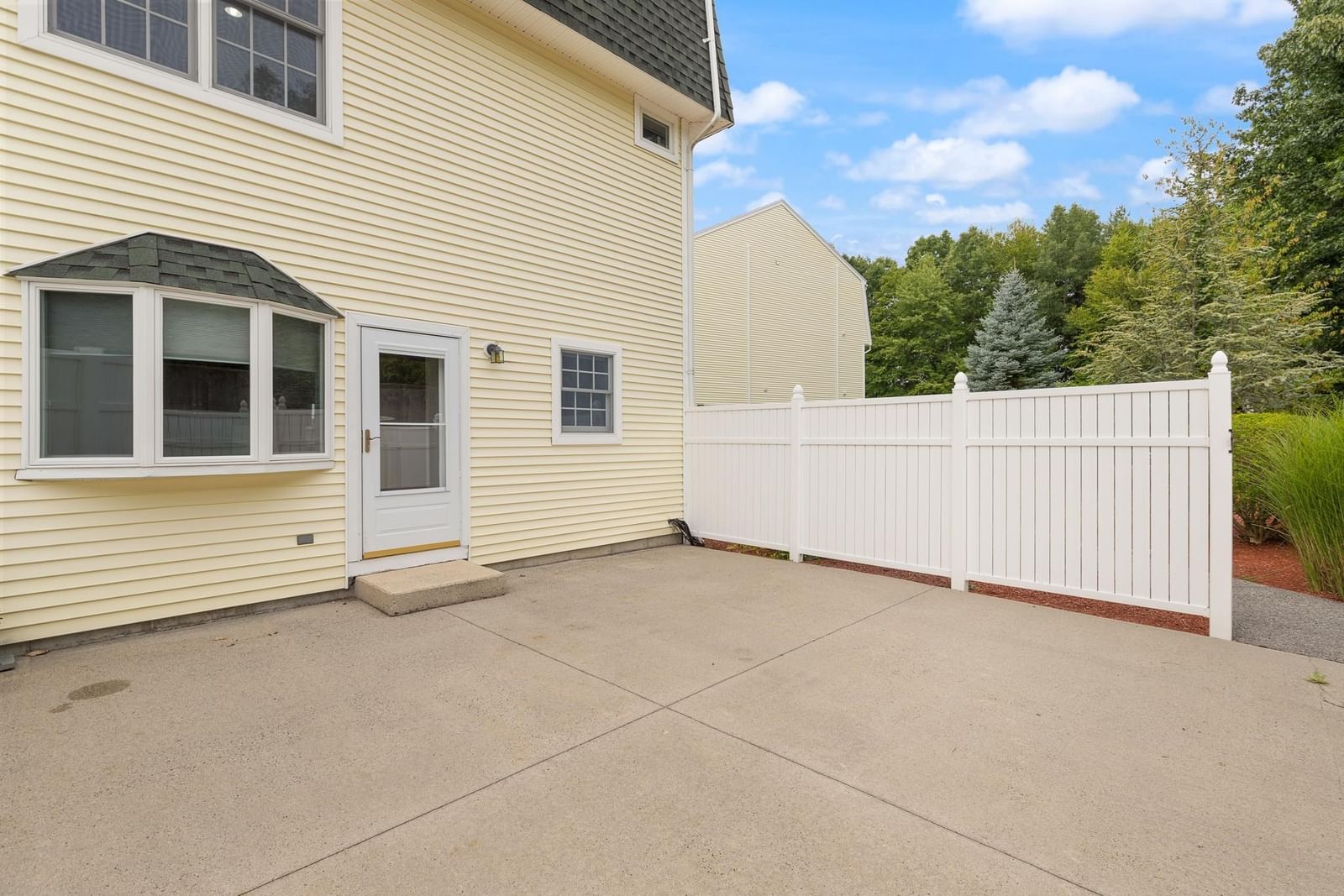 8 Dansreau Place #8 Middleton — Photo 20 of 41