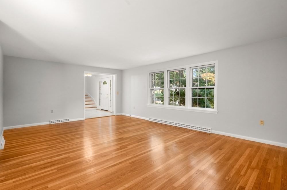 15 Sheridan Road Andover — Photo 5 of 42