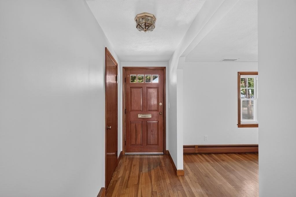 6 Cerdan Ave Boston — Photo 3 of 38