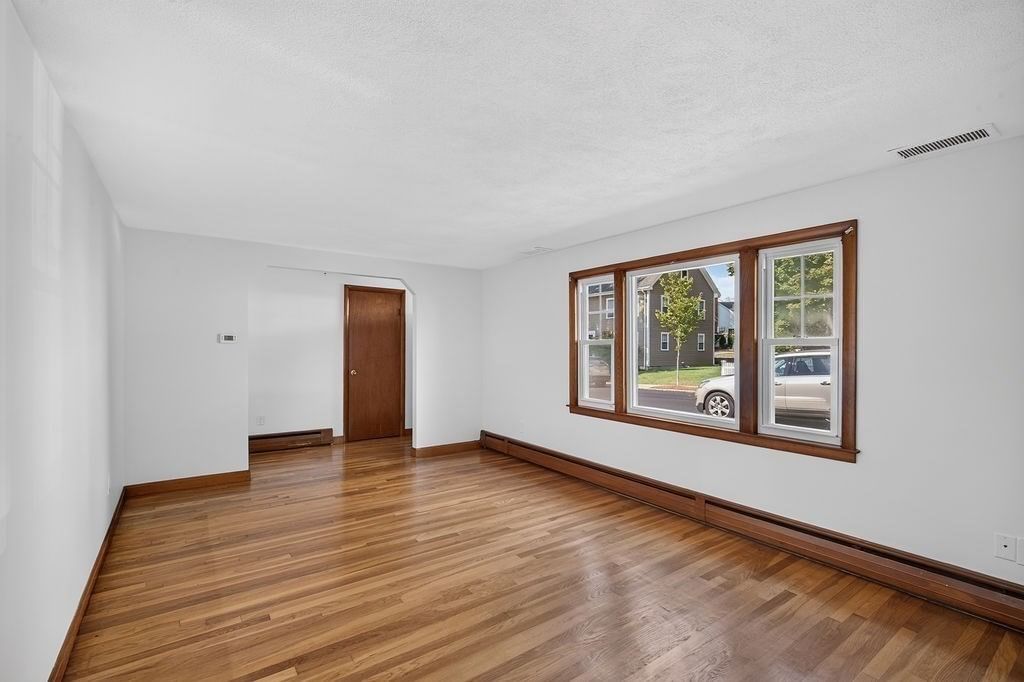 6 Cerdan Ave Boston — Photo 7 of 38